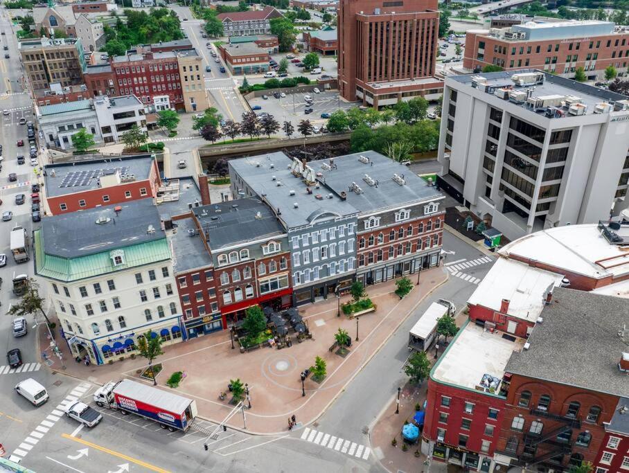 Historic Dtwn Bangor, Steps To Great Food & Drink, Room # 102 Екстер'єр фото